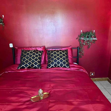Chez Marinette Bed and Breakfast Langoelan Esterno foto
