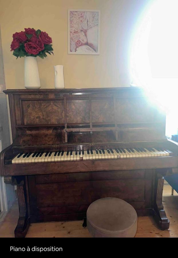 Chez Marinette Bed and Breakfast Langoelan Esterno foto