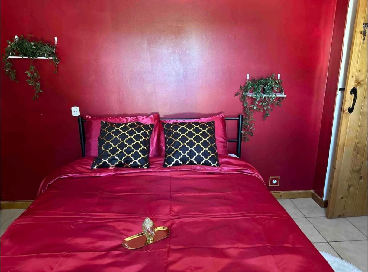 Chez Marinette Bed and Breakfast Langoelan Esterno foto